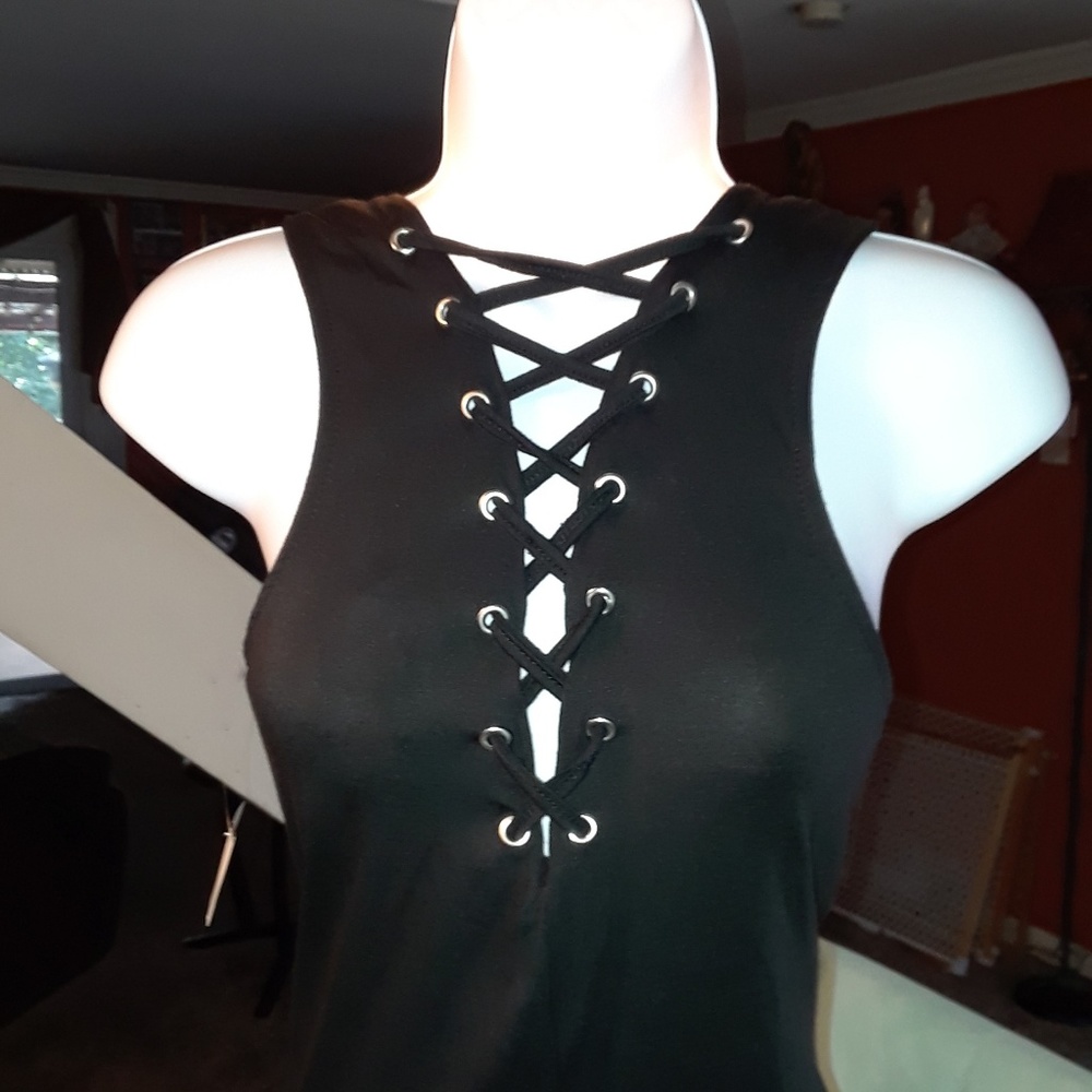LITTLE BLACK DRESS - Picture 2 of 8